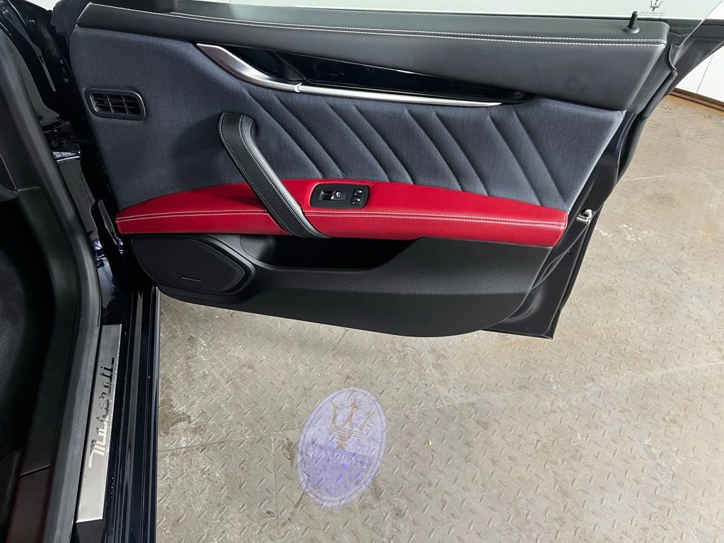 Used 2021 Maserati Ghibli S GranLusso image 19