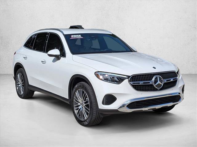 Certified 2026 Mercedes-Benz GLC 300 image 3