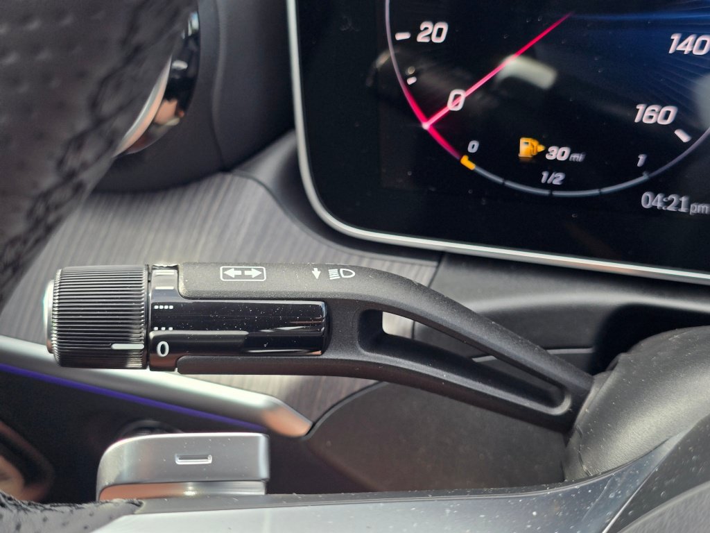 New 2026 Mercedes-Benz C 300 4MATIC Sedan image 40