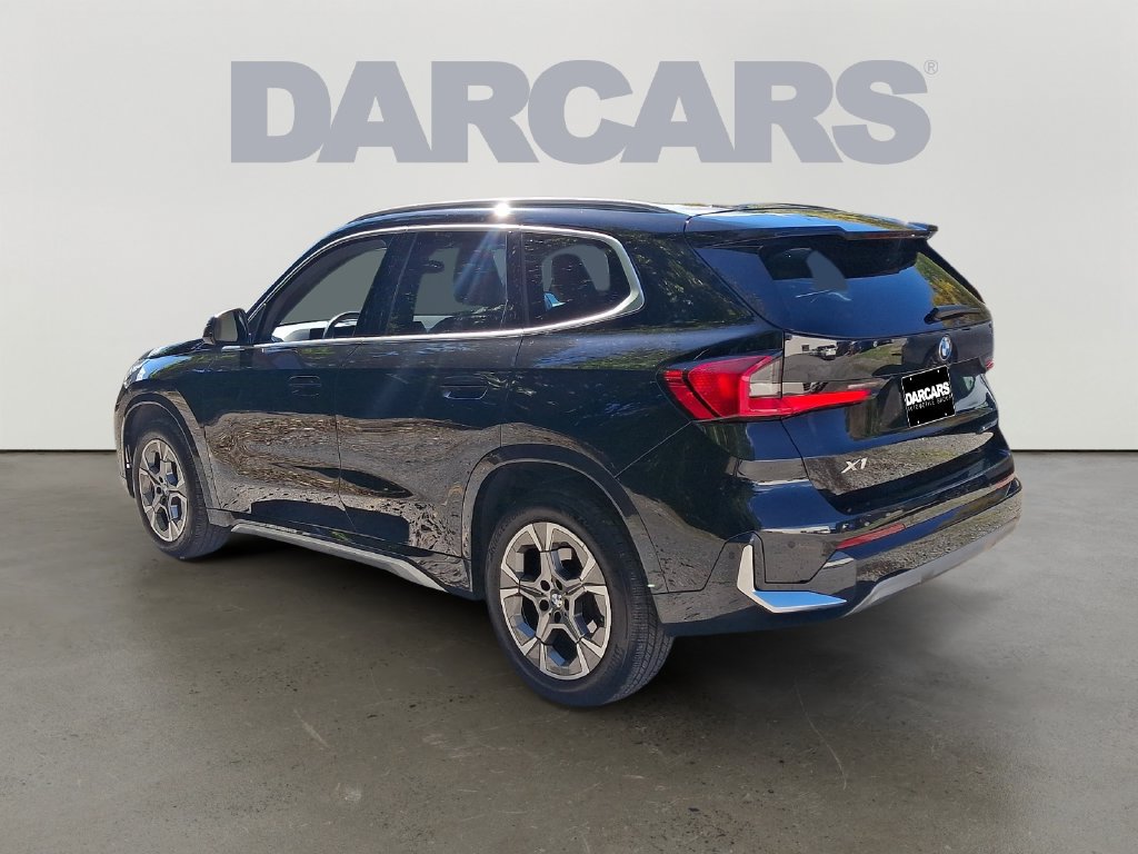 Certified 2025 BMW X1 xDrive28i w/ Convenience Package AWD/4WD image 4