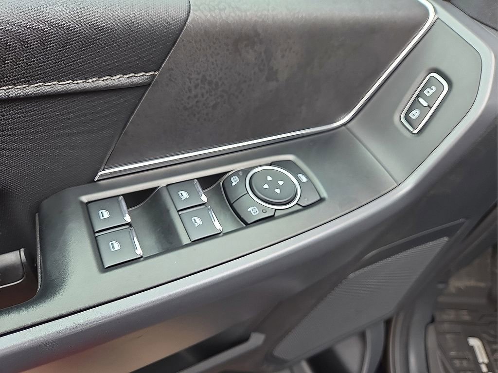 Used 2025 Ford F150 XLT w/ Equipment Group 301A Standard image 21