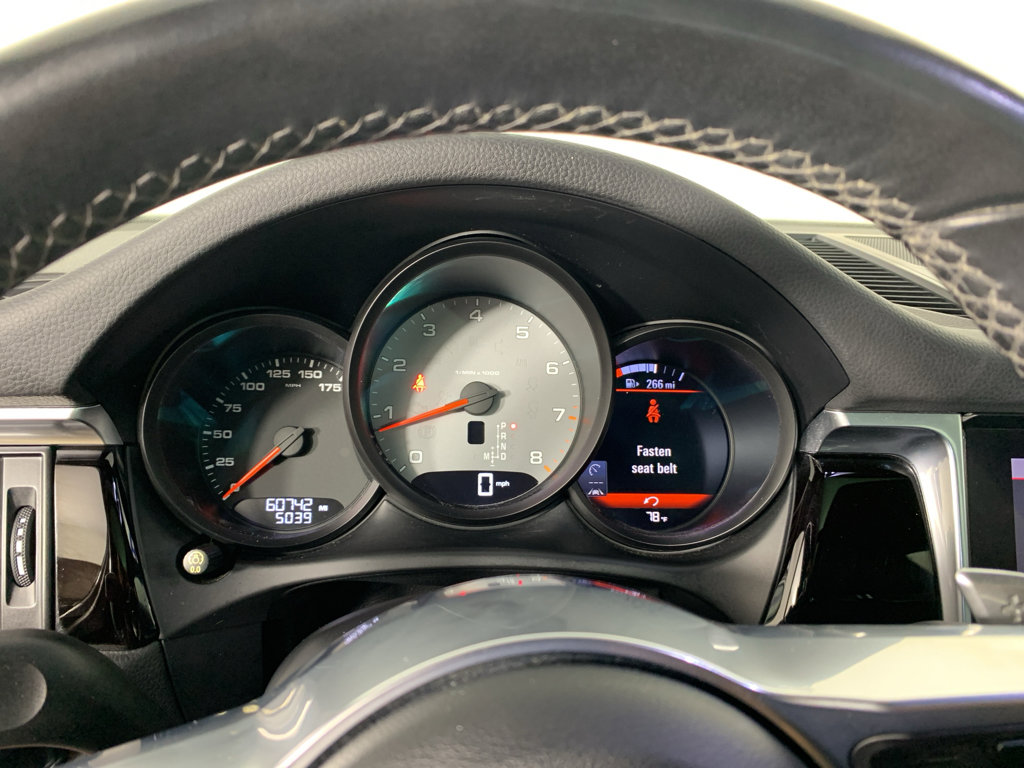 Used 2019 Porsche Macan S AWD/4WD image 22
