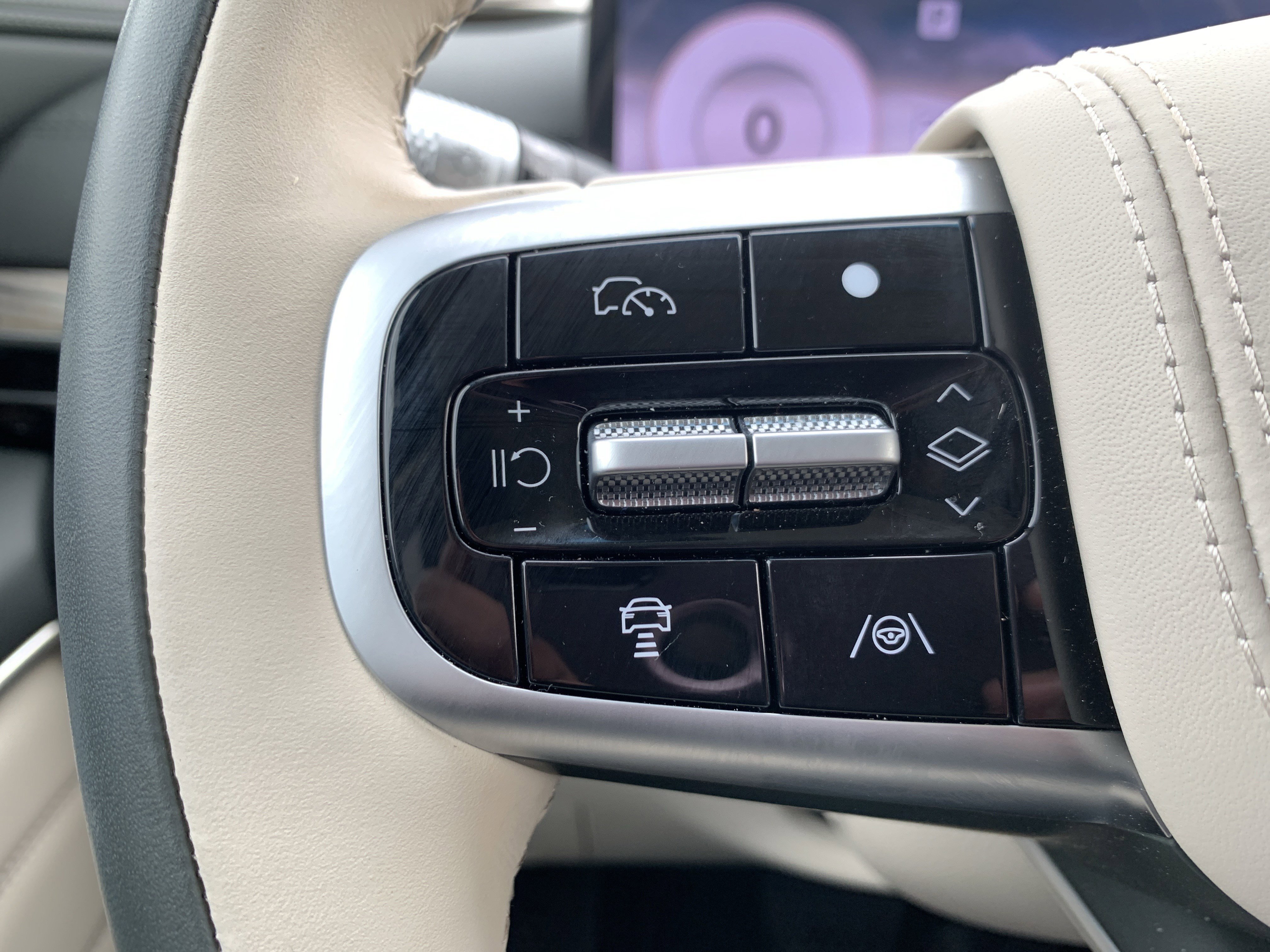 Used 2025 Genesis GV80 3.5T Prestige image 19