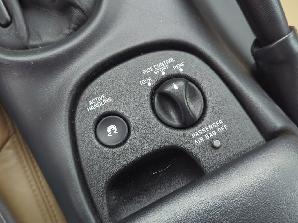 Used 2002 Chevrolet Corvette Convertible w/ Preferred Equipment Group2 RWD image 16