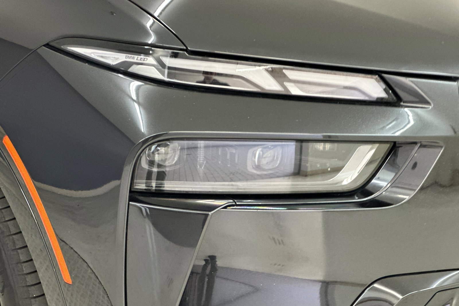 Used 2024 BMW X7 xDrive40i w/ M Sport Package image 10