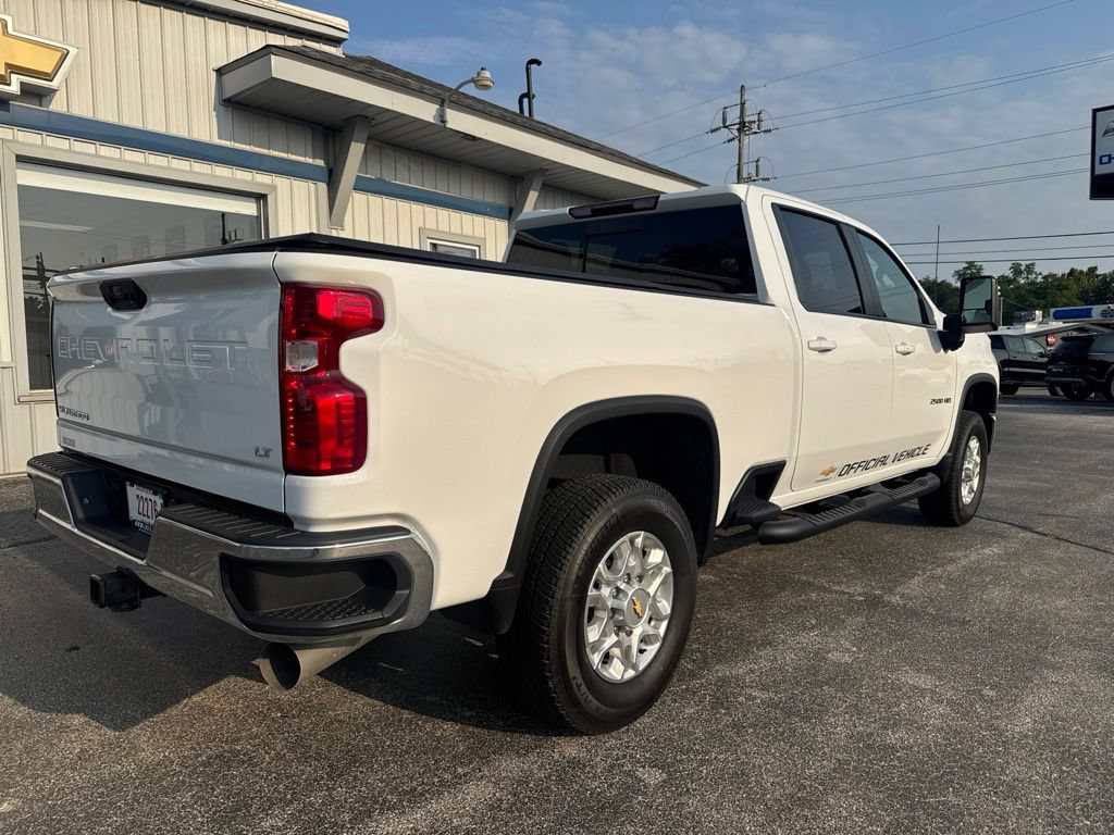 Used 2025 Chevrolet Silverado 2500 LT AWD/4WD image 7