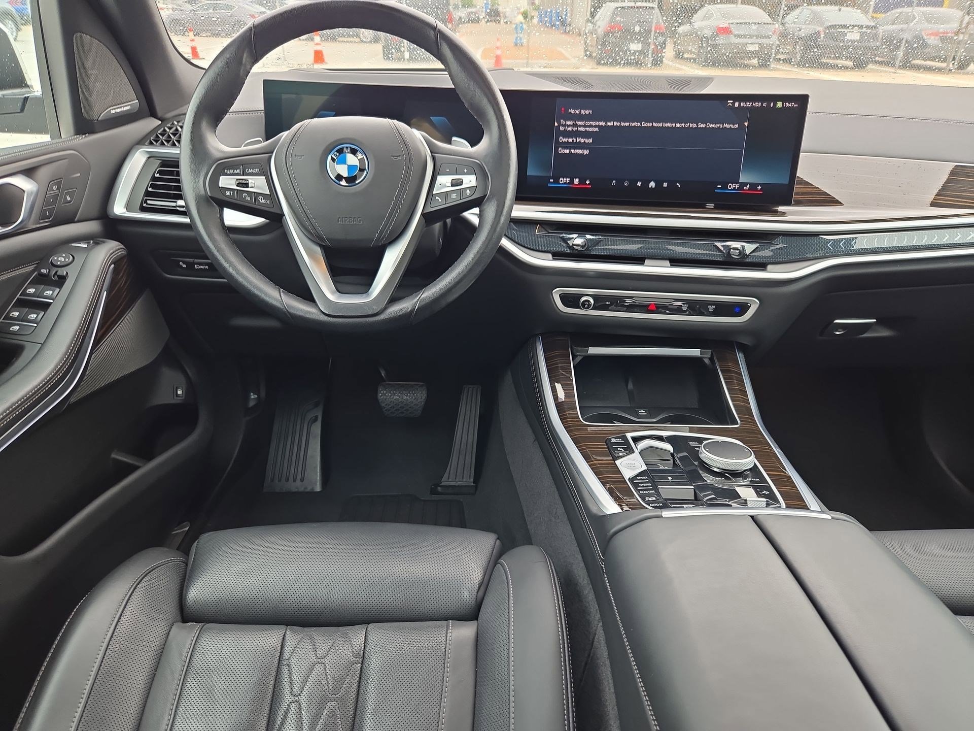 Used 2025 BMW X5 xDrive50e AWD/4WD image 29