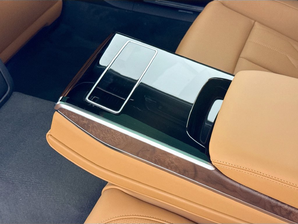 New 2026 Audi A8 L 3.0T AWD/4WD image 21