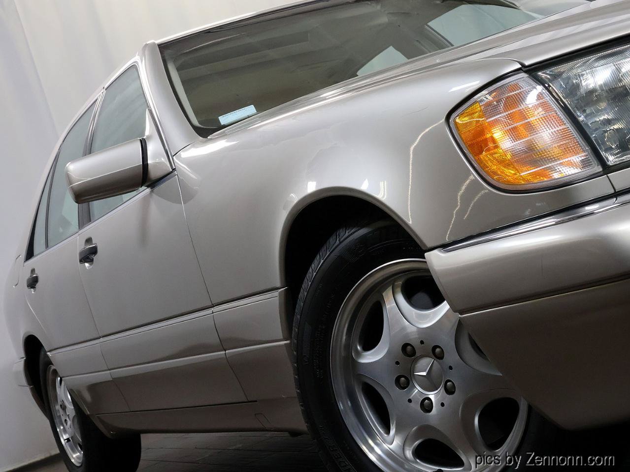 Used 1999 Mercedes-Benz S 320 image 6