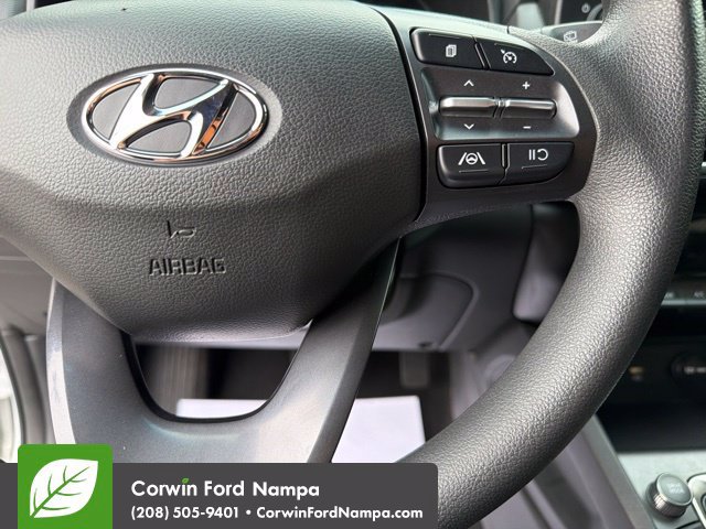 Used 2022 Hyundai Kona SE AWD/4WD image 18