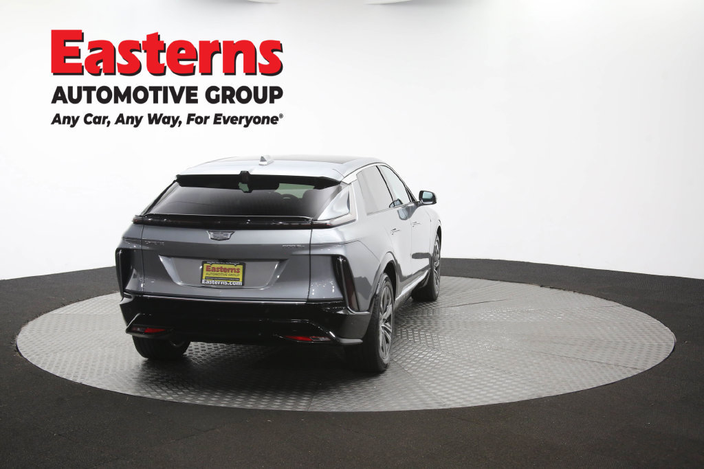 Used 2024 Cadillac Lyriq Luxury AWD/4WD image 45