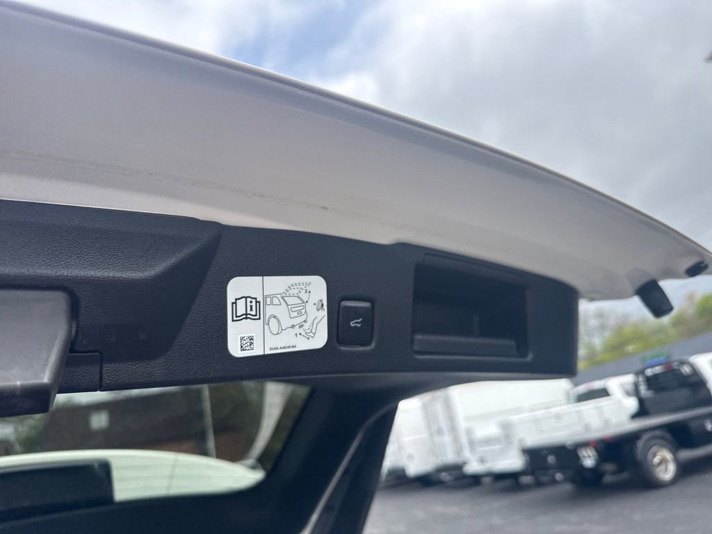 Used 2020 Ford Escape SEL AWD/4WD image 12