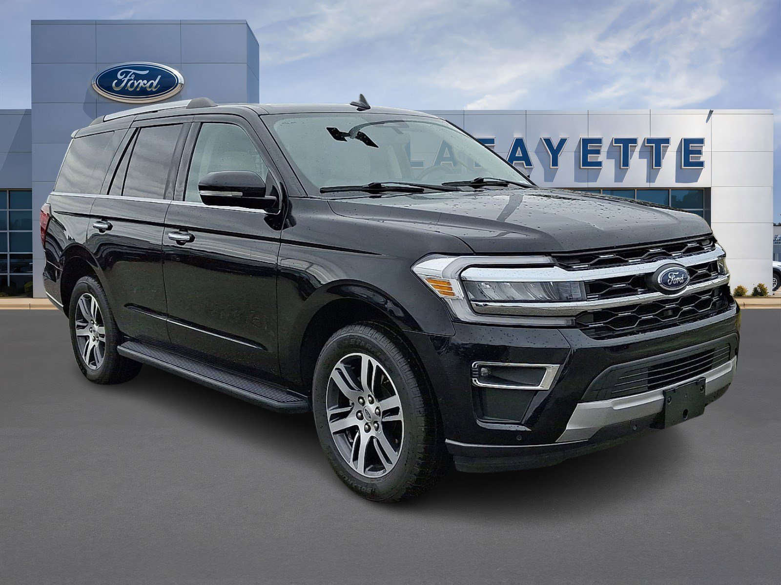 Certified 2024 Ford Expedition Limited AWD/4WD image 1