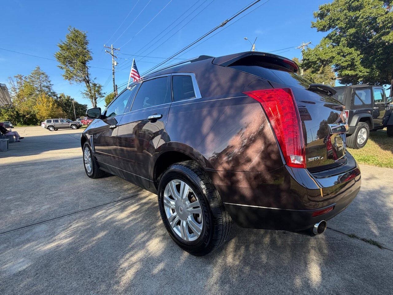 Used 2015 Cadillac SRX Luxury w/ Driver Awareness Package AWD/4WD image 8