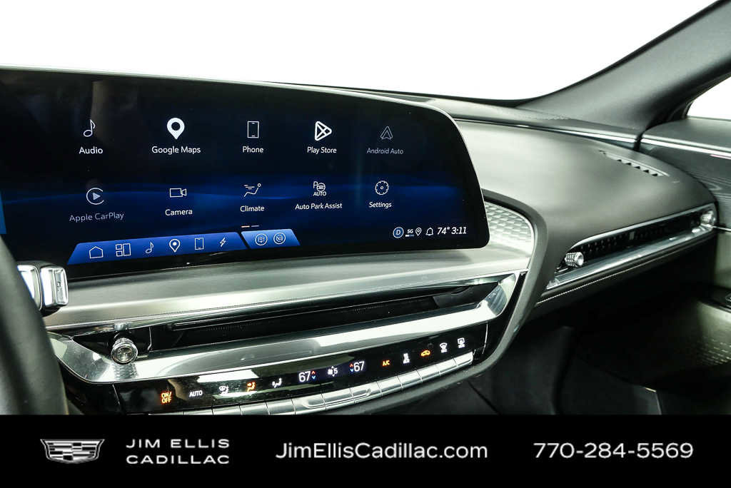 Used 2024 Cadillac Lyriq Sport AWD/4WD image 12