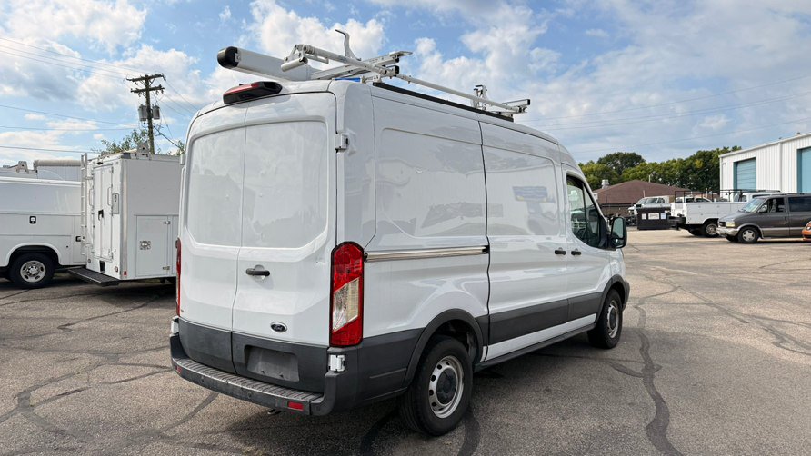 Used 2019 Ford Transit 150 130 Medium Roof RWD image 4
