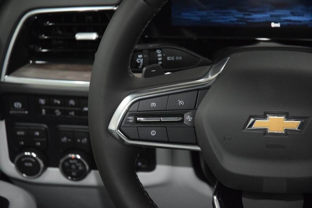New 2026 Chevrolet Suburban Premier AWD/4WD image 38