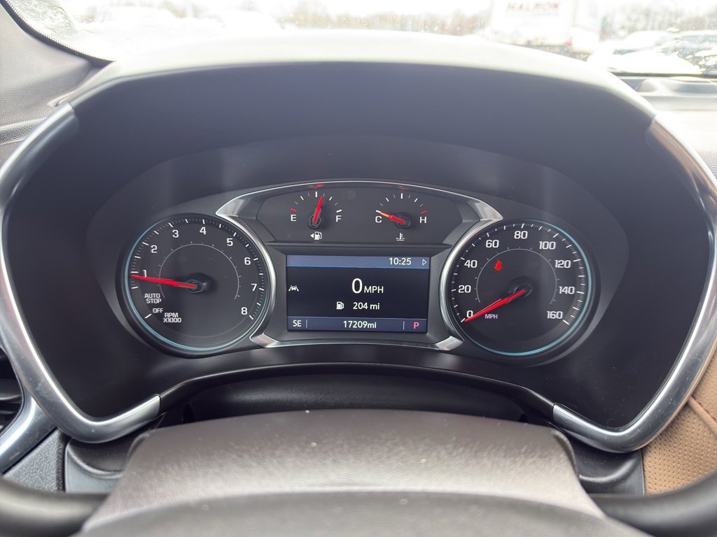 Used 2024 Chevrolet Equinox Premier image 17