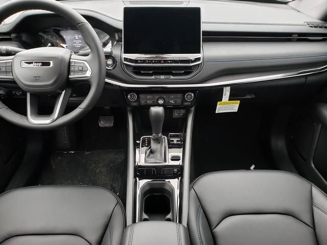 New 2026 Jeep Compass Limited AWD/4WD image 8