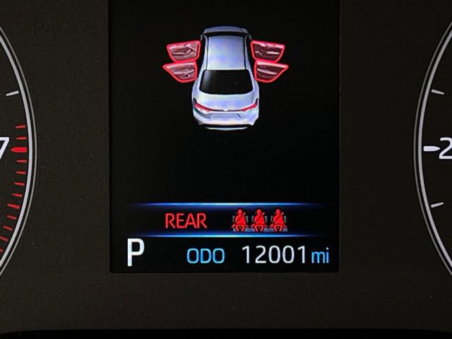 Used 2025 Toyota Corolla LE FWD image 17