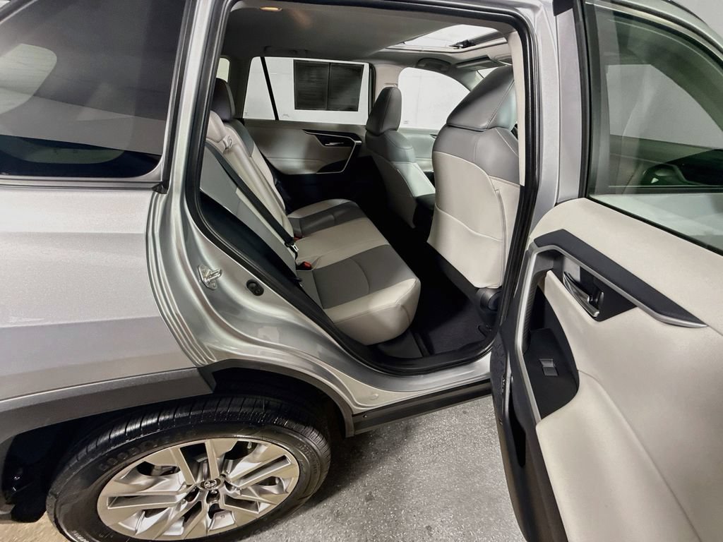 Certified 2019 Toyota RAV4 XLE Premium w/ Advanced Technology Package FWD image 26