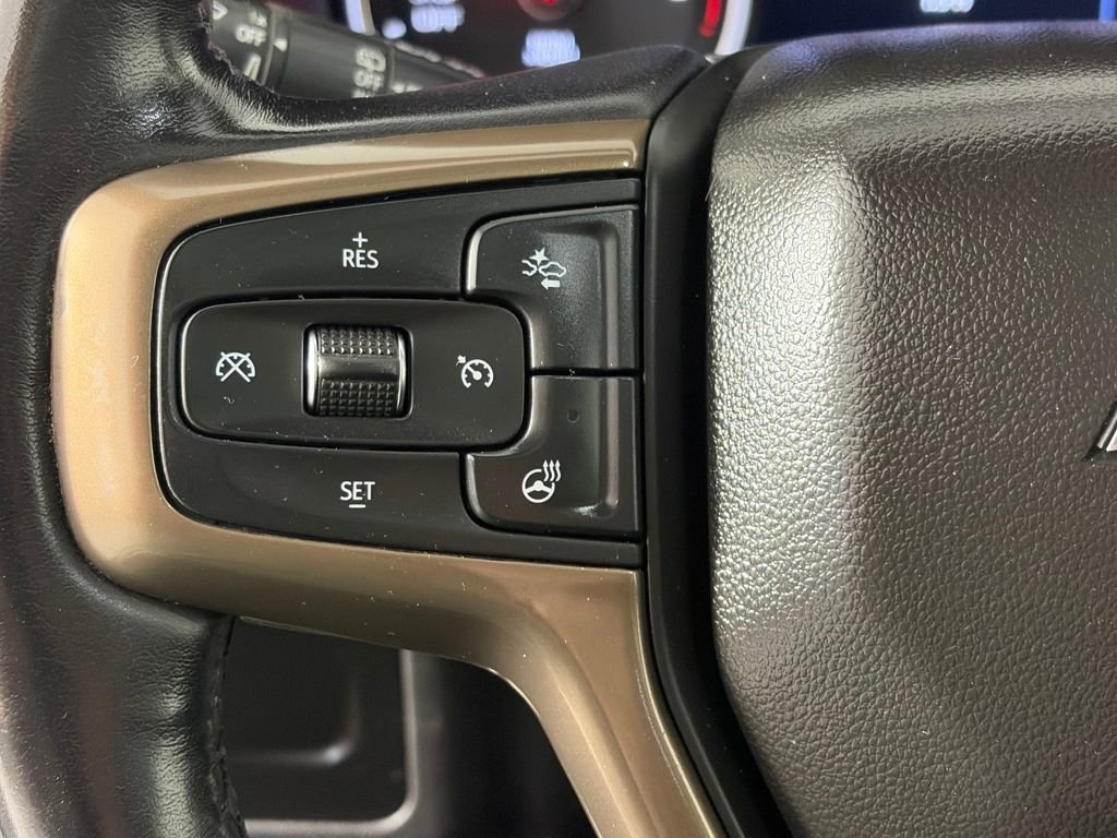 Used 2021 Chevrolet Suburban High Country AWD/4WD image 17