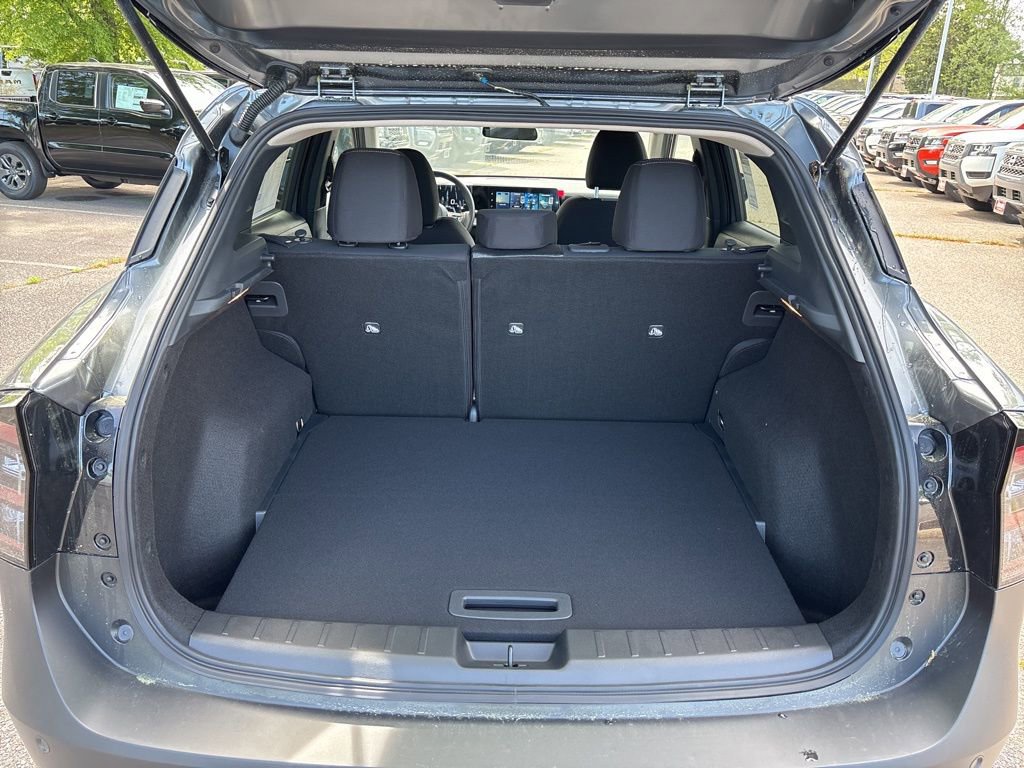 New 2026 Nissan Kicks SV w/ Charging Package FWD image 15