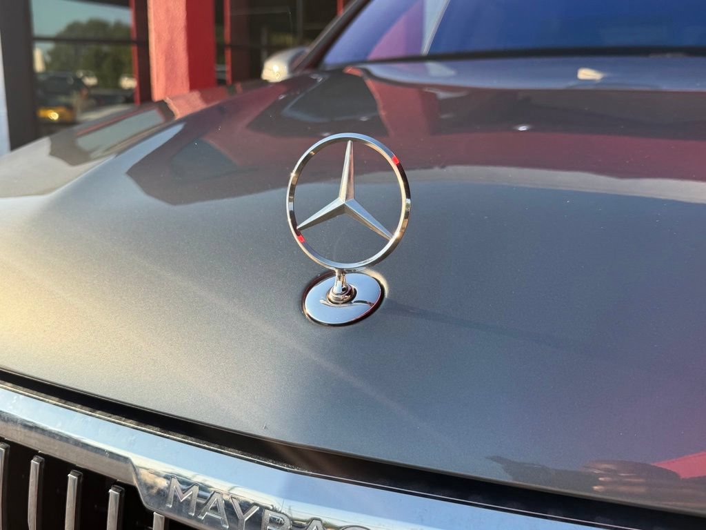 Used 2023 Mercedes-Benz Maybach GLS 600 4MATIC image 4