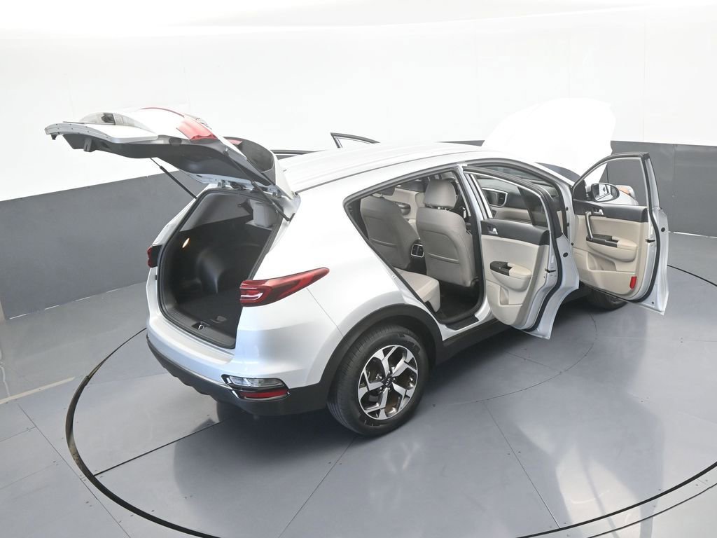 Used 2022 Kia Sportage LX image 32