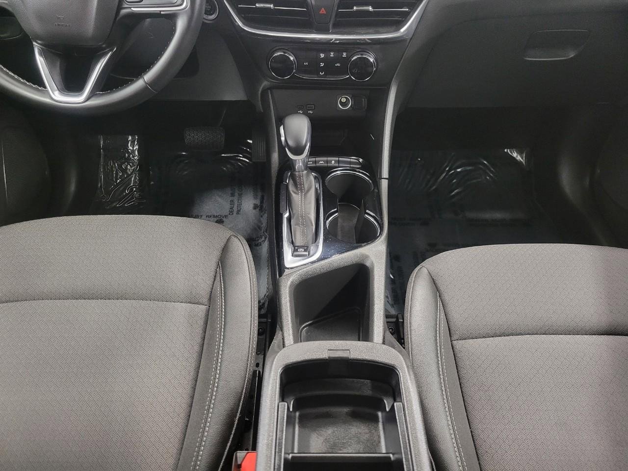 Used 2025 Buick Encore GX Preferred image 18