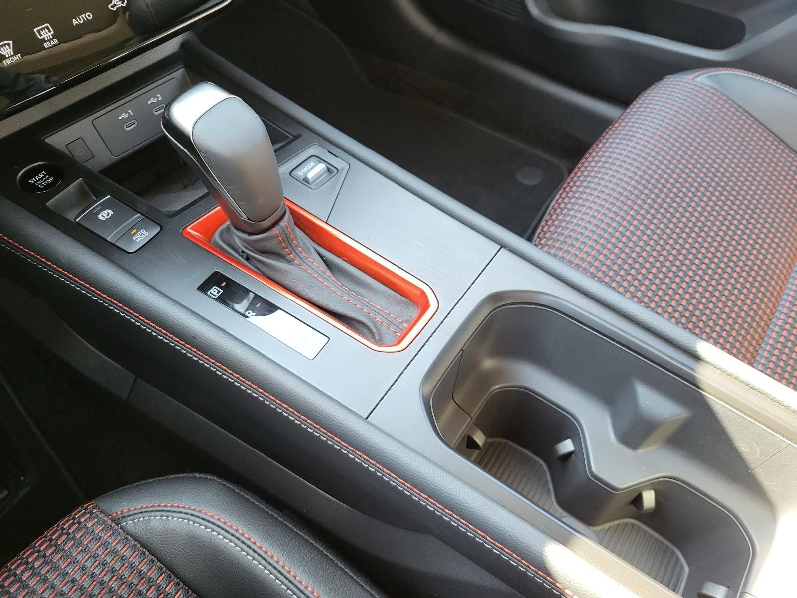 New 2026 Nissan Kicks SR w/ SR Premium Package FWD image 26