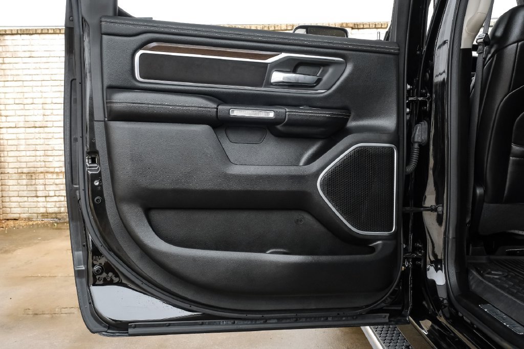 Used 2022 RAM 1500 Laramie AWD/4WD image 49