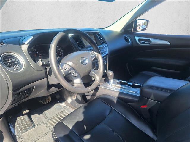 Used 2019 Nissan Pathfinder SL image 9