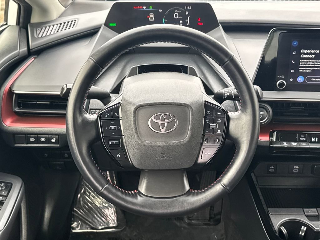 Used 2023 Toyota Prius Prime SE image 12