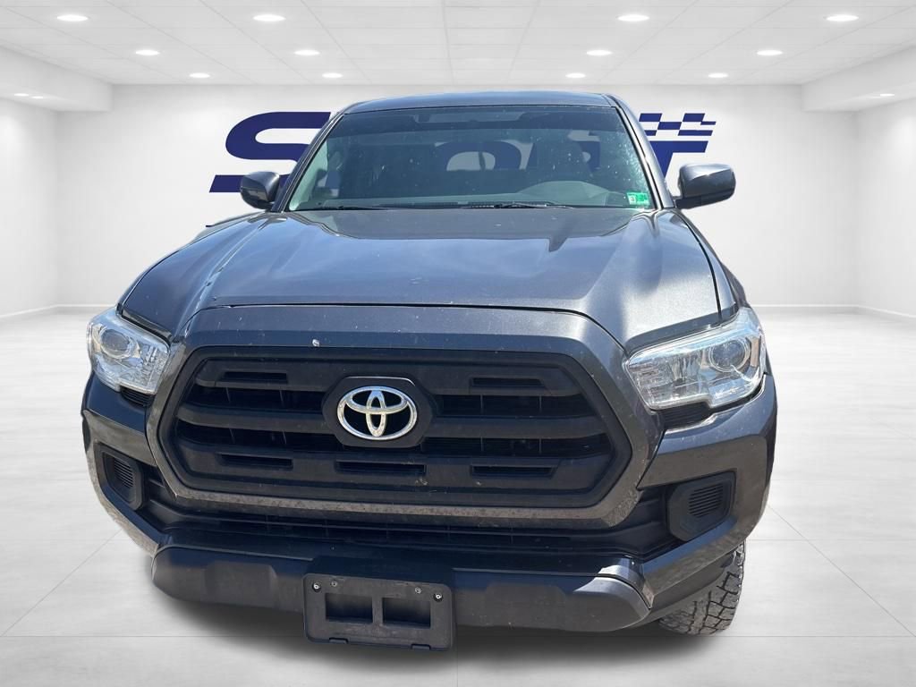 Used 2017 Toyota Tacoma SR w/ Tow Package image 3