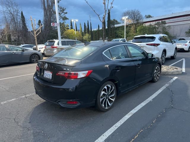 Used 2018 Acura ILX w/ Technology Plus & A-SPEC image 5