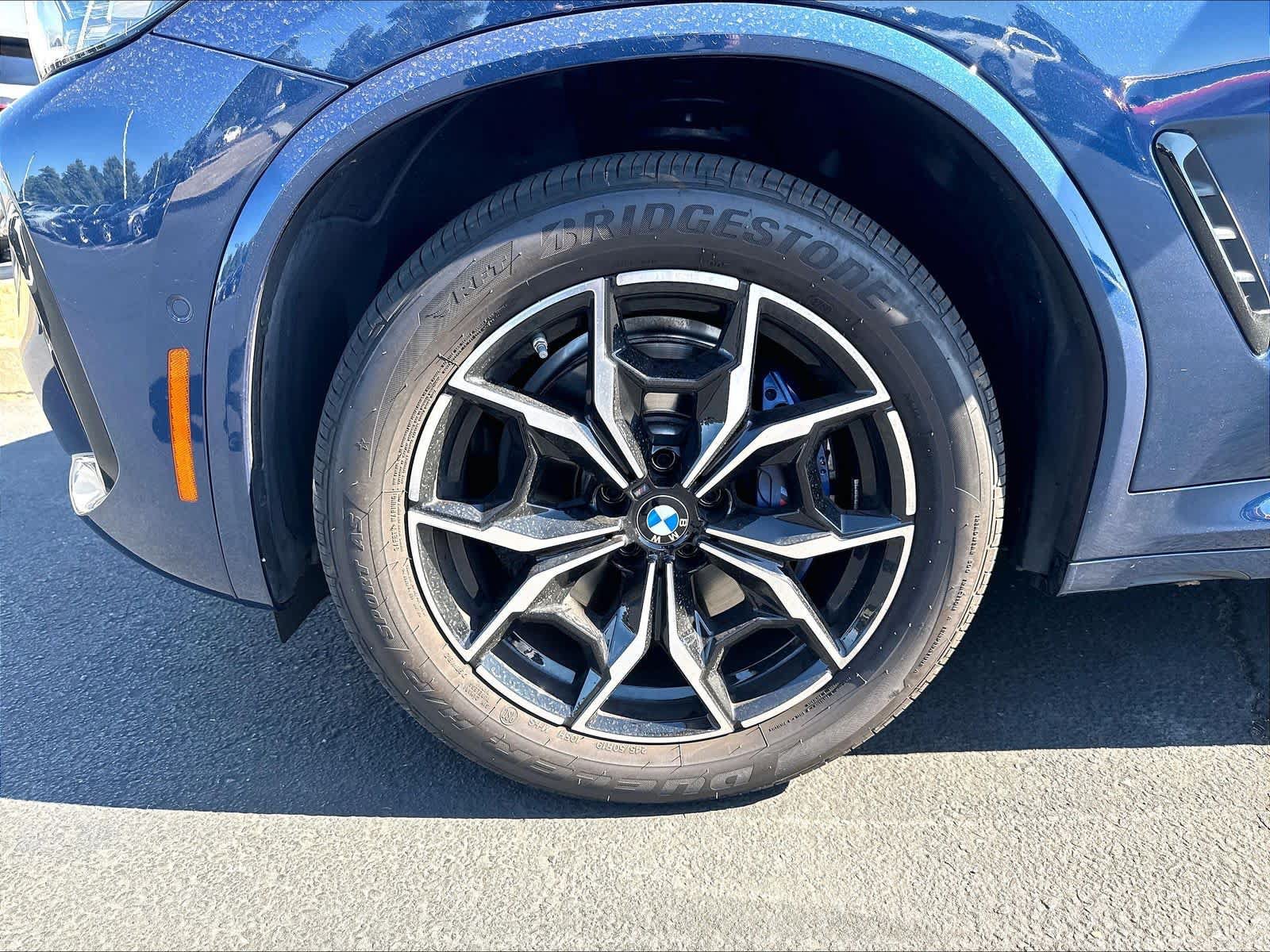 Used 2025 BMW X4 M40i w/ Premium Package AWD/4WD image 32
