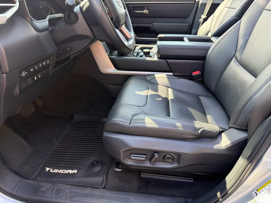 Used 2022 Toyota Tundra Limited AWD/4WD image 11