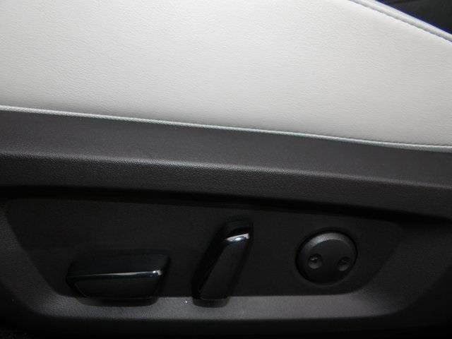 New 2026 Mitsubishi Outlander SE image 16