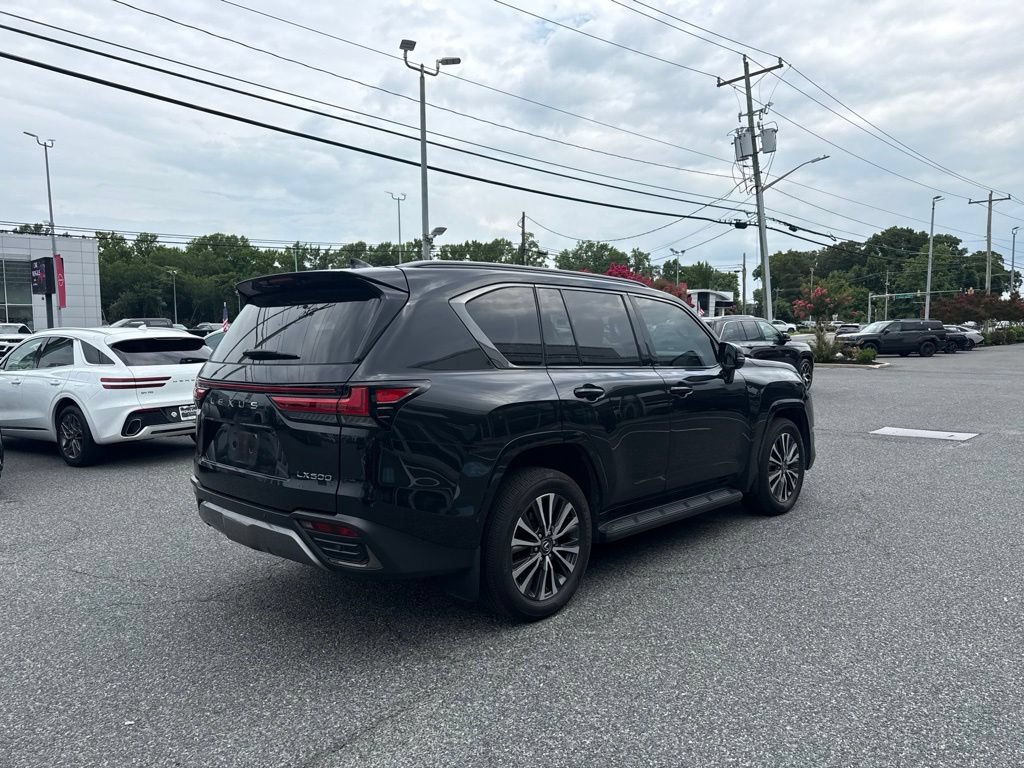 Used 2024 Lexus LX 600 4WD w/ Appearance Package image 4