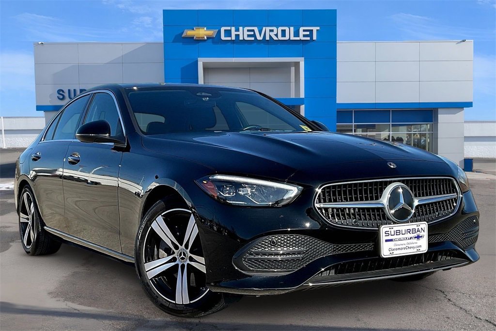 Used 2025 Mercedes-Benz C 300 4MATIC Sedan image 11