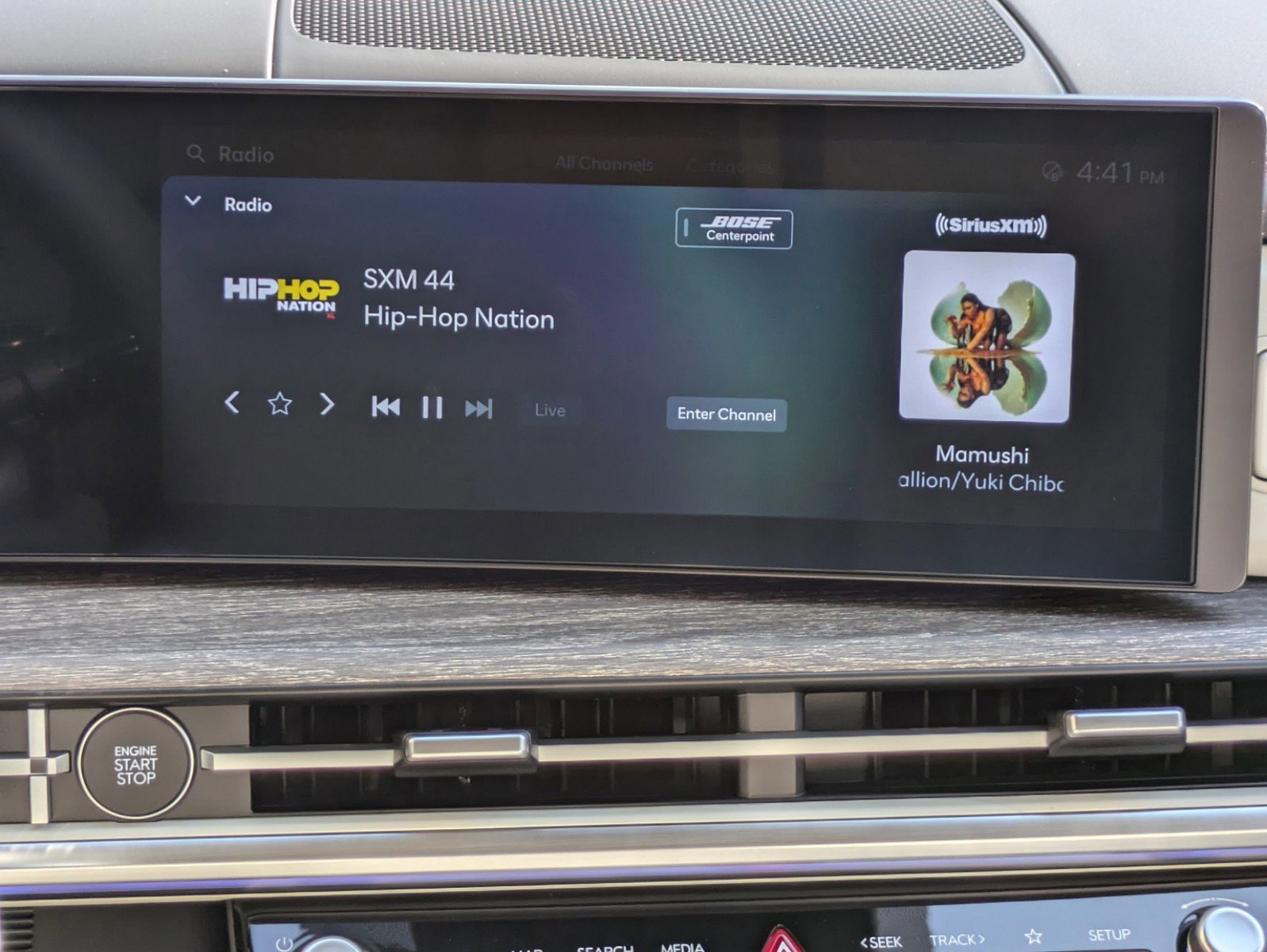 Used 2025 Hyundai Santa Fe Calligraphy image 17