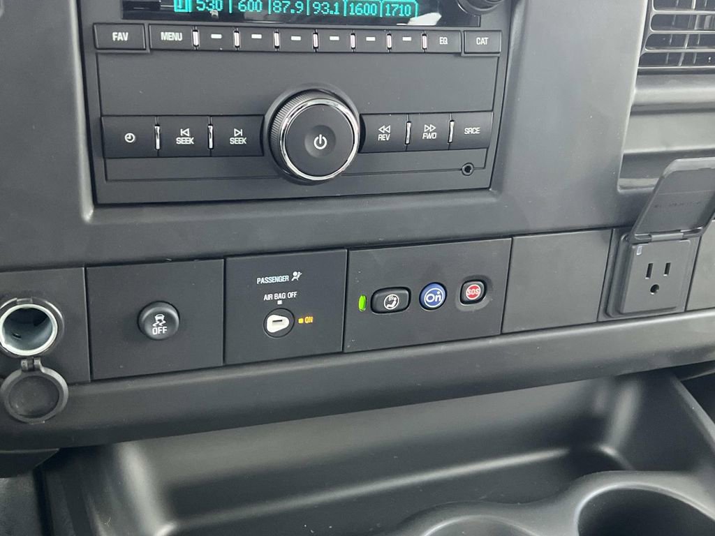 New 2025 Chevrolet Express 2500 w/ Driver Convenience Package image 20
