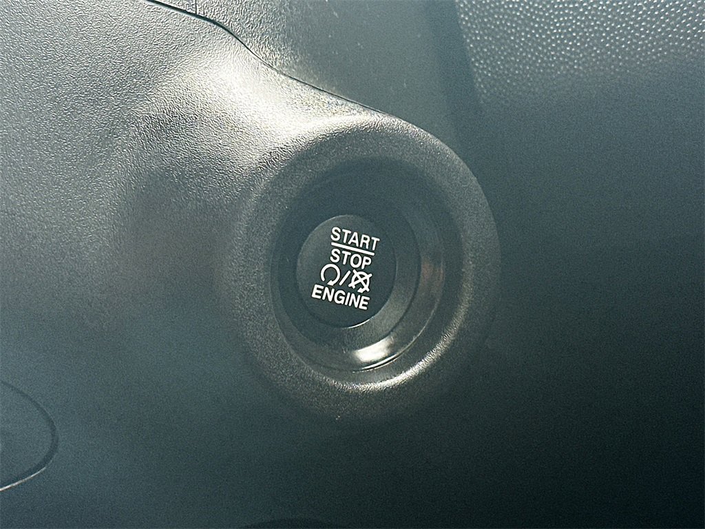 Used 2024 RAM ProMaster 3500 w/ Cold Weather Group image 27