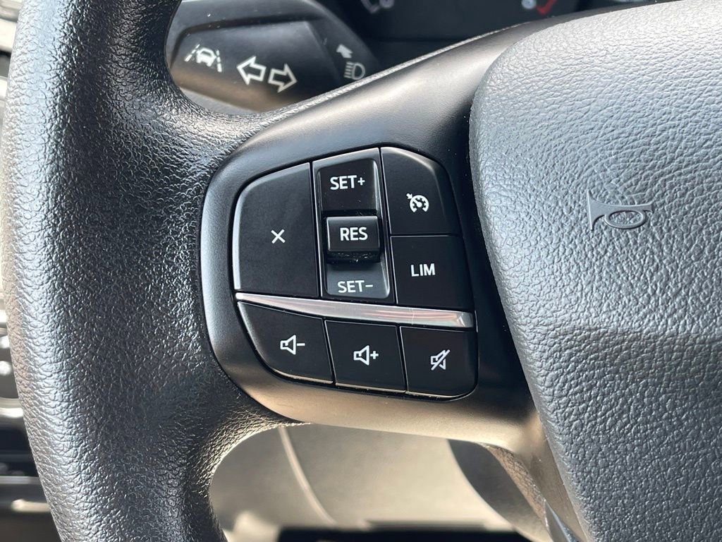 Used 2024 Ford Transit 350 XLT image 7