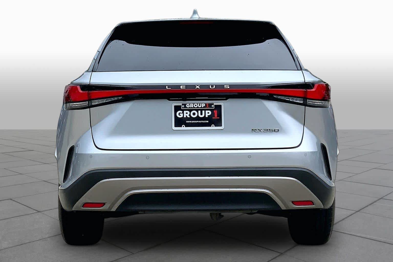 Used 2024 Lexus RX 350 FWD w/ Technology Package image 5