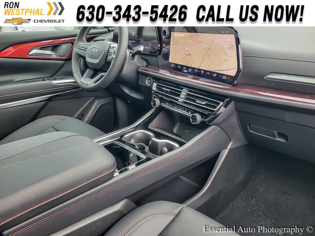 New 2026 Chevrolet Traverse Z71 w/ Driver Confidence Package AWD/4WD image 20