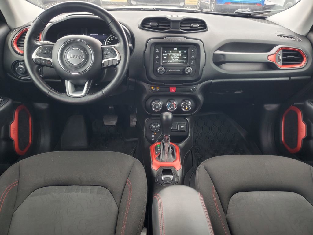 Used 2016 Jeep Renegade Trailhawk w/ Cold Weather Group image 31