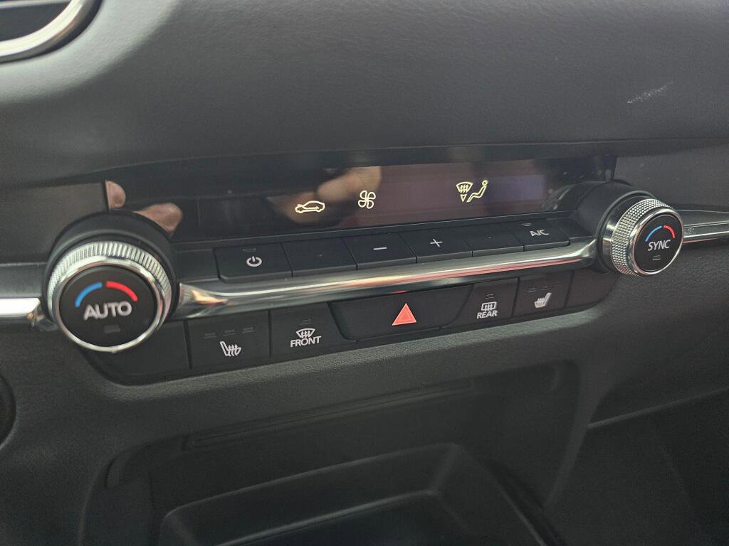 Used 2023 MAZDA CX-30 AWD 2.5 S w/ Preferred Package image 33