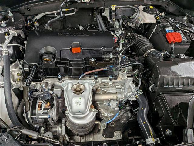 Certified 2026 Honda HR-V LX image 28